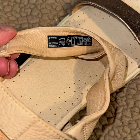 ECCO Women's Damara Crisscross Gladiator Sandal Women’s Sz 7 Natural & Rose Gold - Picture 10 of 10